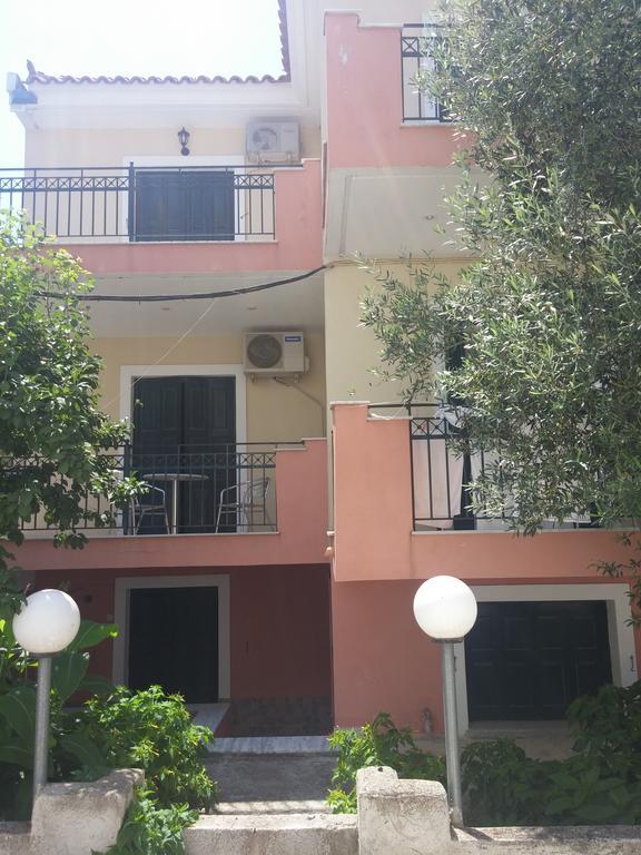 Irini Apartments Anaxos Exterior foto